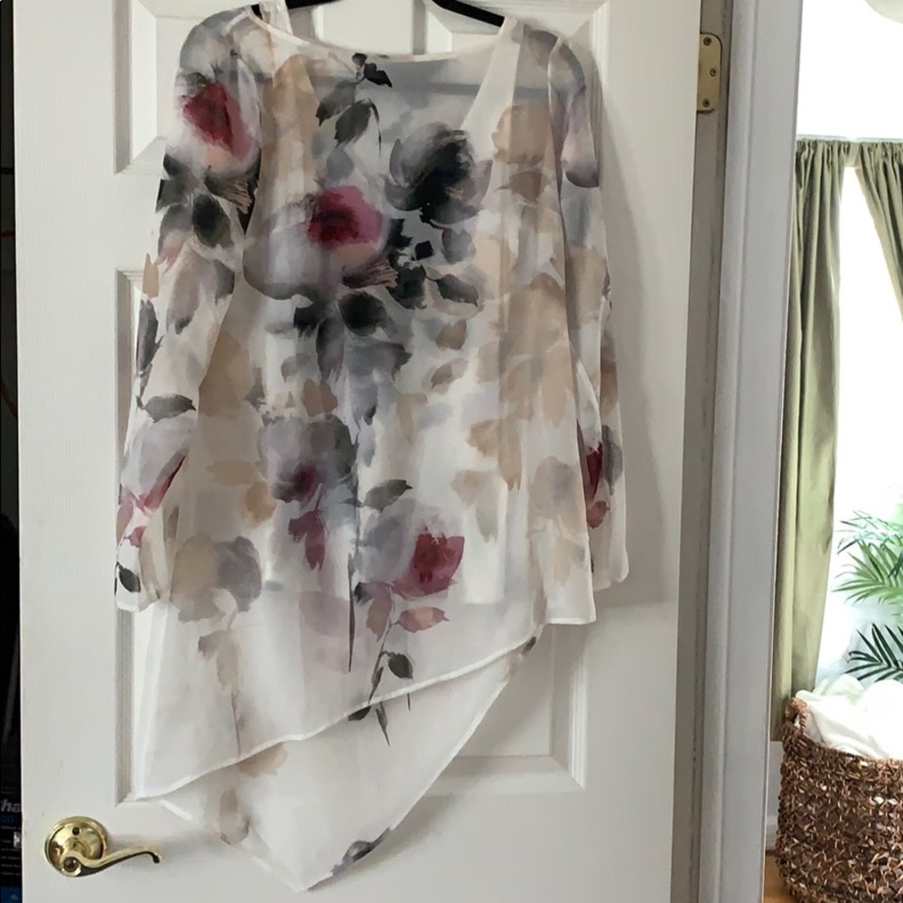 Beautiful tunic set from WHBM size 6!